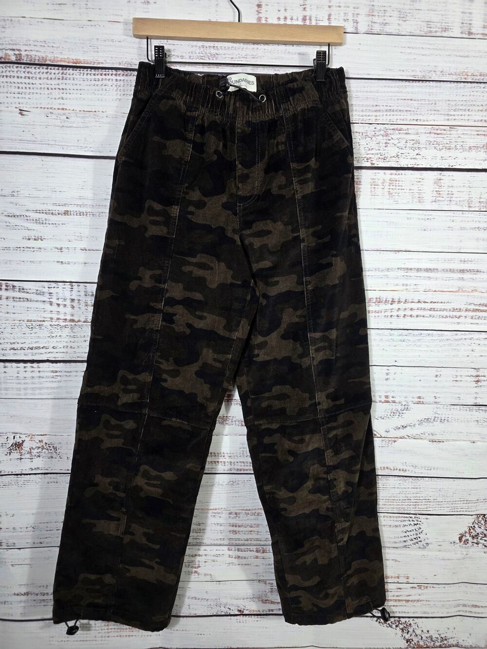No Boundaries Women's Corduroy Camouflage Cargo Pants Straight Leg Small